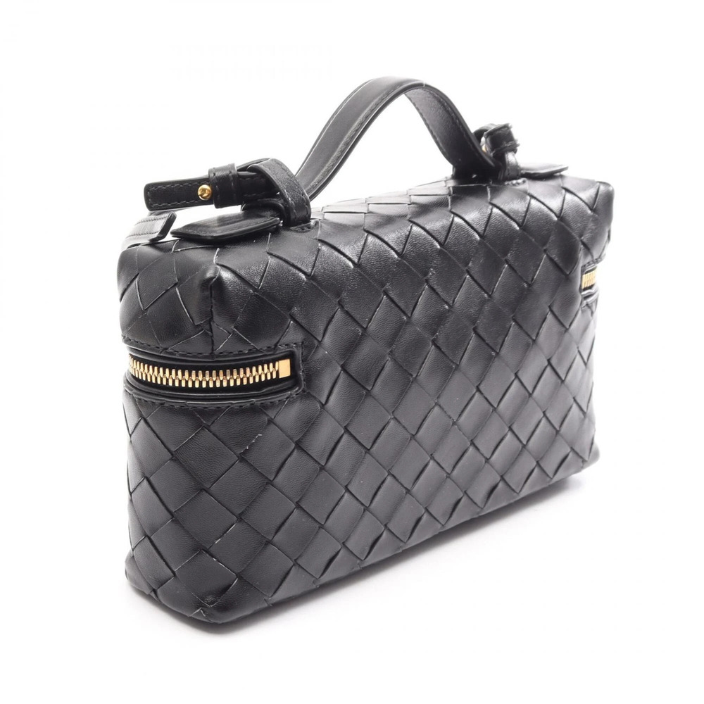 BOTTEGA VENETA Black Leather Intrecciato Bag - Picture 2 of 8